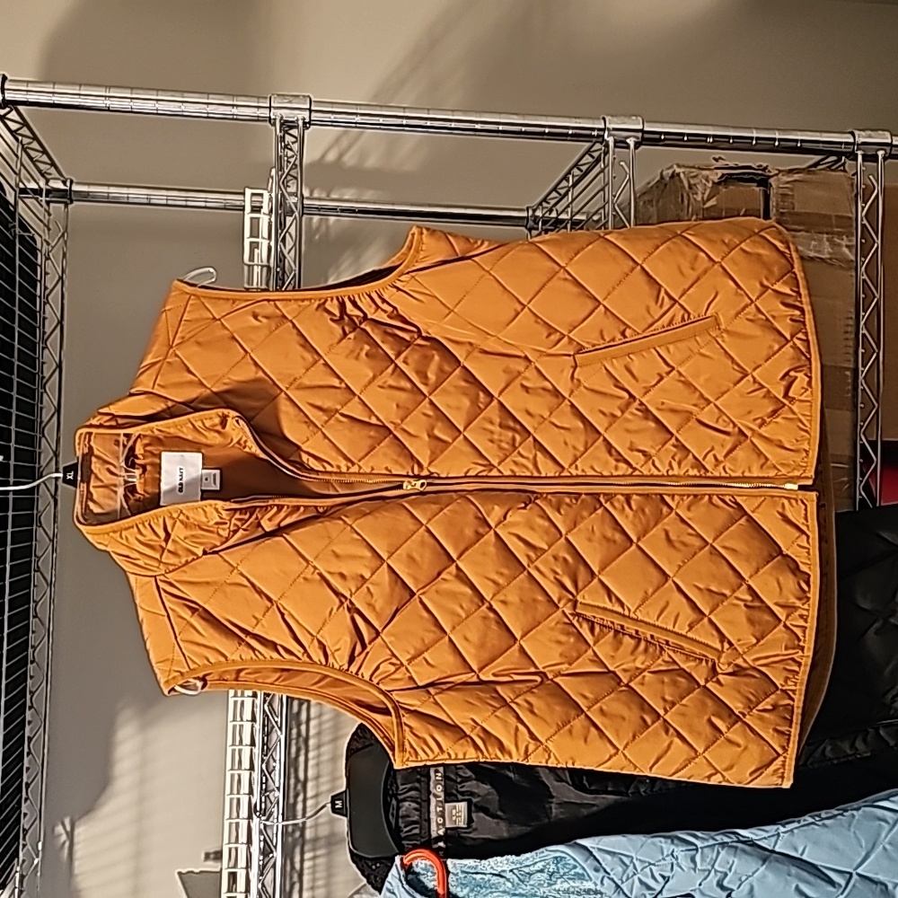 Cute gold vest
